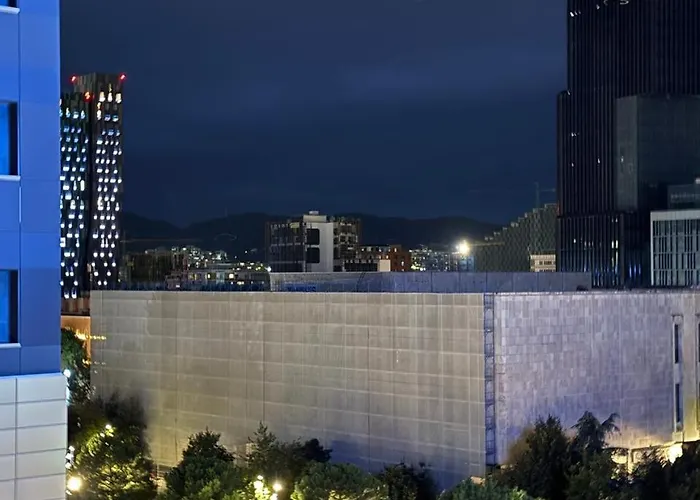 아파트 Center View